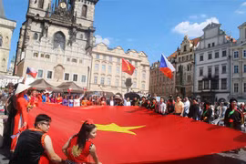 Vietnamese community represented at multiethnic festival in Czech Republic 