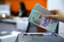 VAMC builds strategy for debt trading