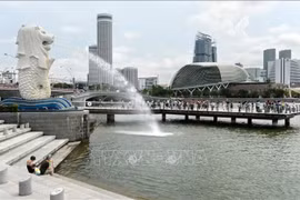 Singapore plans to raise retirement age 