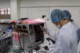 Bad weather delays Vietnam’s satellite launch by one day