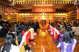 Vietnamese Buddhist followers in RoK celebrate upcoming New Year 