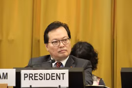 Vietnam chairs plenary of Conference on Disarmament 