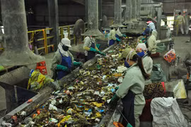 Vietnam, Japan cooperate in solid waste treatment