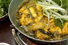 CNN lists top five must-try dishes for foreigners to try in Hanoi