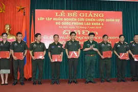 Fourth military strategy course for Lao army concludes