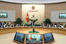 Vietnam’s economy stays positive amid global growth slowdown: PM