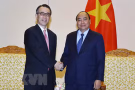 PM pledges optimal conditions for Japanese MUFG Bank in Vietnam