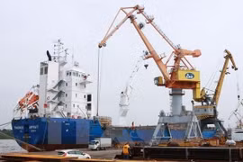 Japan’s Sumitomo invests in Vietnam’s port operator