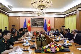 Vietnam, EU seek to boost ties in defence, security