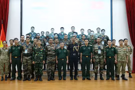 Vietnam, India hold exercise to share peacekeeping experience