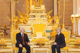 Vietnam, Cambodia issue joint statement