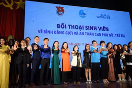 Students talk gender equality at Hanoi dialogue