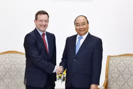 PM calls for strengthened Vietnam – France cooperation 