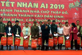 Activities held to bring warm Tet to policy beneficiaries, the poor