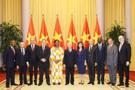 Top leader welcomes newly-accredited ambassadors