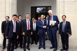 Vietnam studies Germany’s dual training system