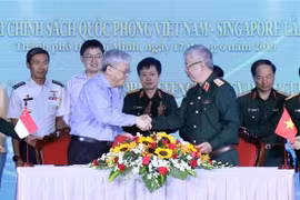 Vietnam, Singapore hold defence policy dialogue 