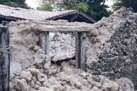 Death toll from earthquakes in Philippines rises to eight