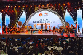 ASEAN Tourism Forum 2019 opens in Ha Long 