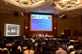 Vietnam, Belgium review four-decade cooperation 