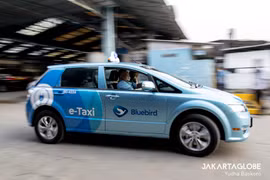 Indonesia’s largest taxi operator launches electric cars
