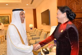 Top legislator meets Qatar’s Shura Council speaker