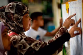 Philippine voters approve southern Muslim-led region