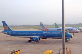 Vietnam Airlines adjusts flight schedules due to Storm Bailu
