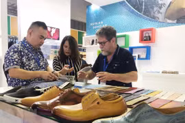 International leather and shoes expos open in HCM City