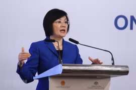 Vietnamese diplomats urged to adapt to digital era 