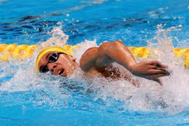 Young Vietnamese swimmer ready to conquer new challenges