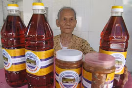 Fish sauce, pottery in central region recognised as heritage