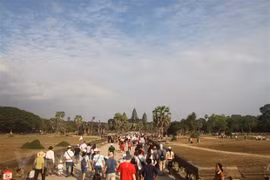 Cambodia takes measures to promote local products 
