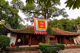 Four guardian god temples of Thang Long-Hanoi