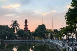 Ancient beauty of oldest pagoda in Hanoi 