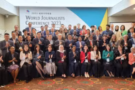Vietnam attends World Journalists Conference