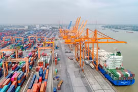 Inter-regional transport creates foundation for seaport development