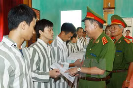 Clemency was granted to inmates (Photo: VNA)