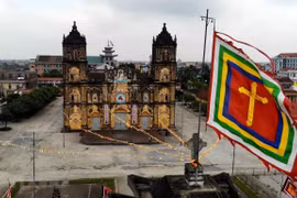 Bui Chu church restoration: safety first