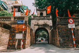 Quan Chuong Gate stands the test of time 