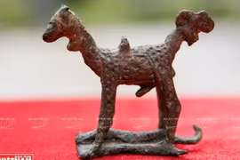 A glimpse of two thousands-year-old national treasures at Binh Duong Museum