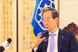 RoK Prime Minister Han Duck Soo (Photo: VNA)