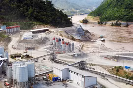 Hydropower dams pose threat to life on Mekong River 