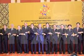 ASEAN, China, Japan vow to boost regional transport links