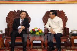Lao Deputy PM thanks VNA for support to Lao News Agency