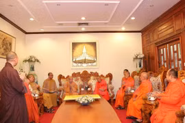 Vietnamese, Lao Buddhist sanghas look to enhance links