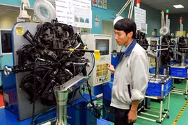 Foreign investment in Vietnam surges 40 percent
