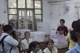 Myanmar’s opposition party wins 15 seats 