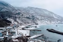  Japanese earthquake-devastated region to be featured in photos