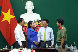 Cambodia’s Kampong Speu offers Tet greetings to Vinh Long province